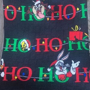 Vintage 100% Silk Looney Tunes Ho Ho Ho Christmas Holiday Tie!